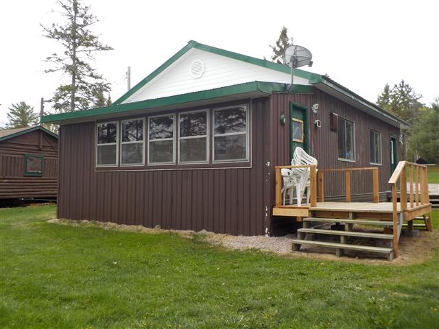 Trout Lake, Ontario Cottages and Cabins for rent
